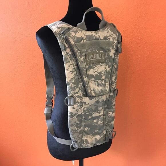 Camelbak Thermobak 3.0 L Hydration Backpack ACU Survival Tactical Bag Hiking - Picture 2 of 8